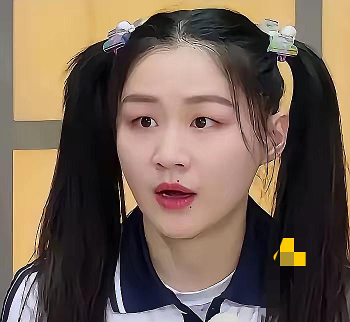 网上疯传的“低俗言论”，听完原录音才知道是场乌龙。明明是秦雯说能模仿金靖的角色，