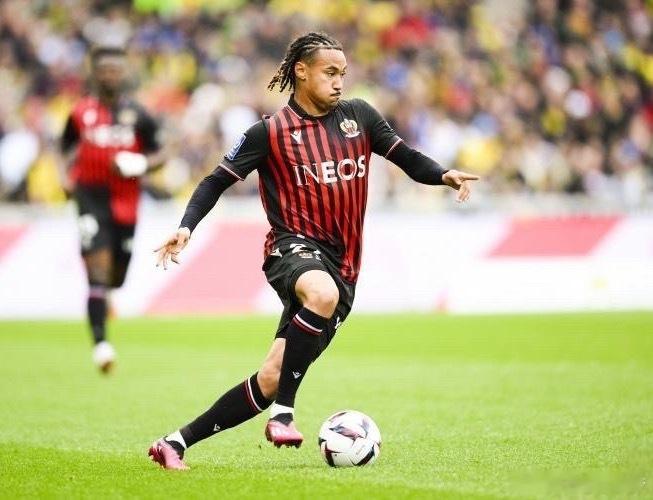 今日足球赛前分析：⏰：周二 006 沙职⚽️：赛哈特海湾vs利雅得新月 方向：负