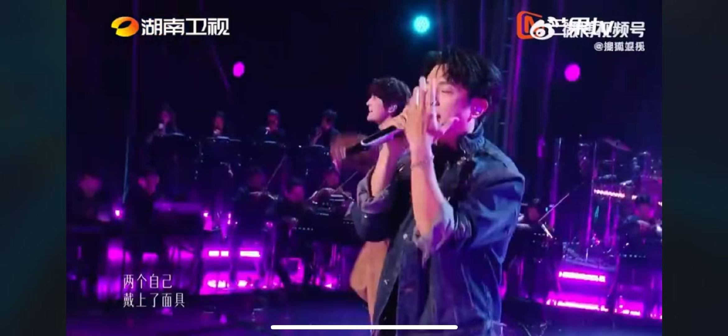 歌手总决赛 韦礼安早该来歌手了声线的完美相遇！韦礼安帮唱张远演绎《巴别塔庆典》，