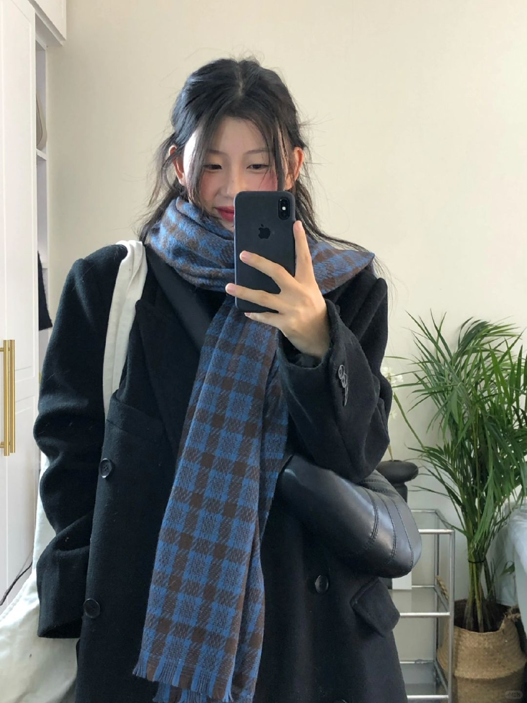 韩素希大衣