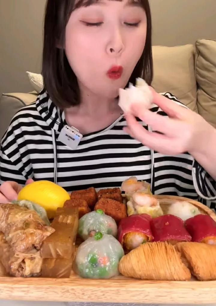 食色香味入眼底，美食佳肴共品尝。#天天吃好畅快# #美食在人间。# #美食也是修