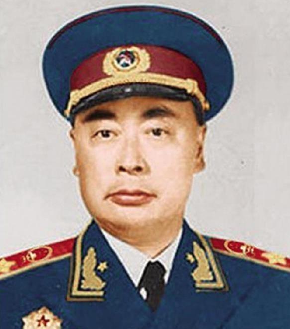 1936年，叛变的地下党约陈毅到酒店里见面，没想到陈毅先去了叛徒家中，只因叛徒媳