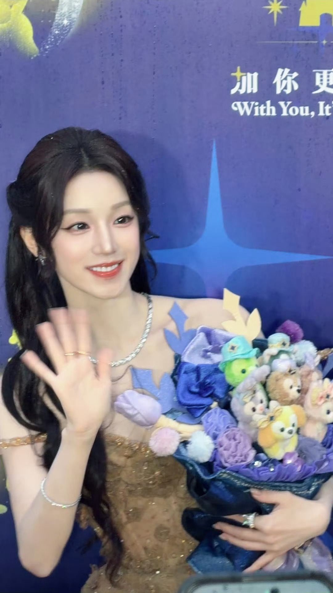 我要被此女美晕了 