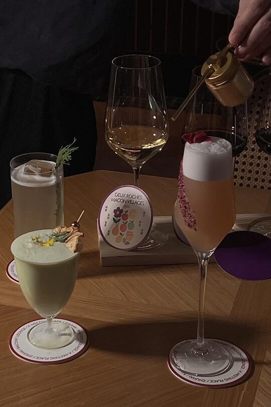珠海i人酒鬼喜欢的快乐酒精夜𝒄𝒉𝒆𝒆𝒓𝒔