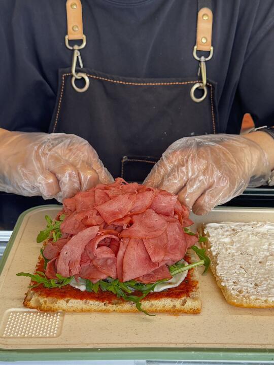 感谢陈赫！吃上了同款「小红帽三明治」🥪