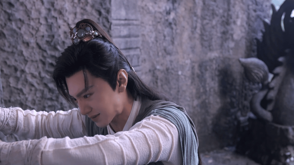 #陈哲远崩溃哭戏#陈哲远崩溃哭戏真的破碎感好强，看哭我了，谁懂帅哥落泪的含金量，