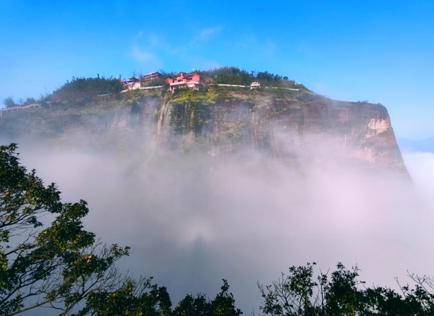 读《近思录》之3.44　

谢显道云：明道先生善言《诗》。他又浑不曾章解句释，但