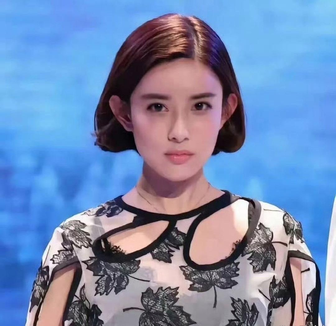 孟‌子义刚出﻿道那⁠会﻿‏‍儿就长这样，‎真没‎整‎‌过‏啊，‌﻿可‍为啥还有那