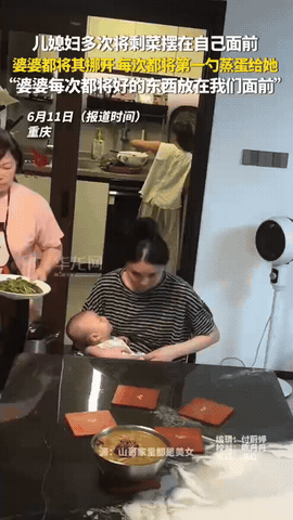 “这样的婆婆，打着灯笼都难找！”重庆，一户人家晚餐时，出现了这样感人的一幕：儿媳