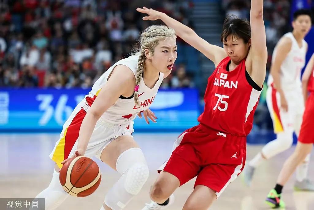 中国女篮74：72险胜日本女篮，整个过程真的是惊心动魄！如同昨天男篮一样，中国女