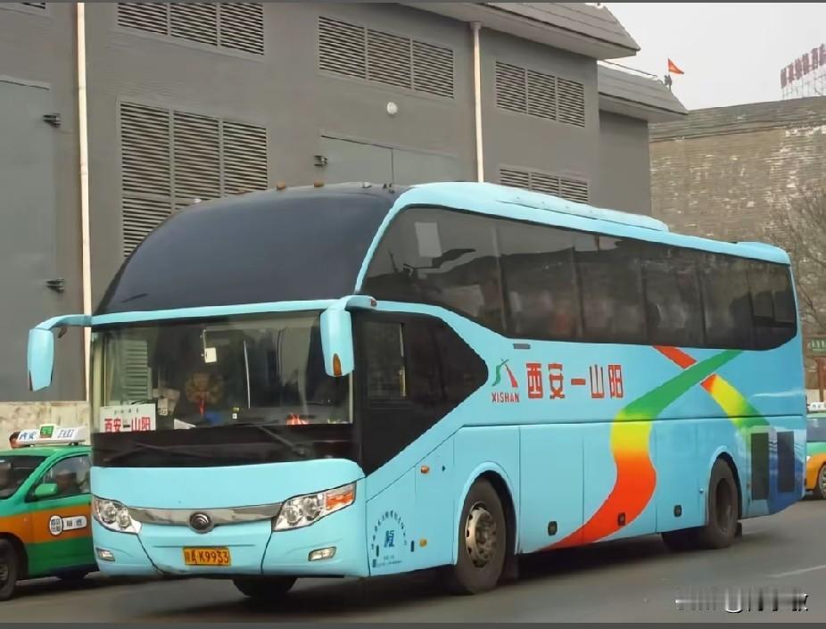 陕西西安市的市际客运线路，曾经的车辆真豪华。
西安—山阳
西安—宝鸡
子洲—西安