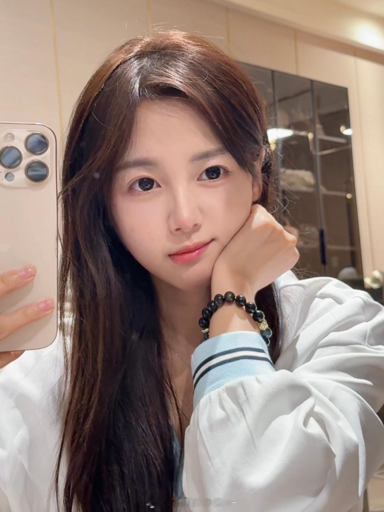 好喜欢新手链..！感觉变成我的情绪急救包～前段时间经常焦虑失眠一开始只是觉得设计