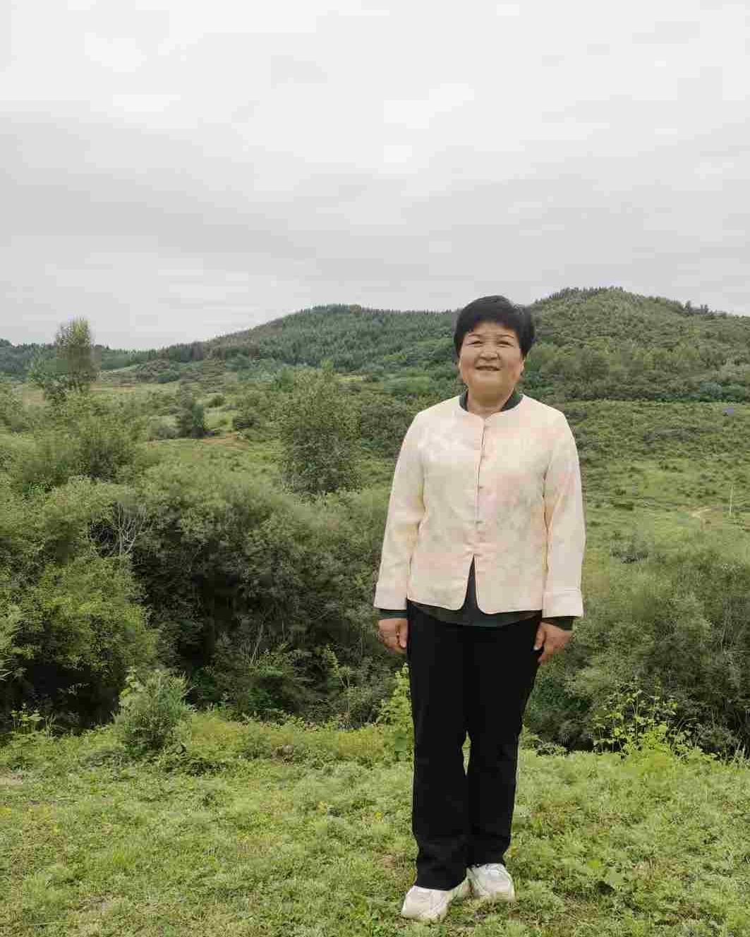 内鬼才是国家最致命的暗箭
堡垒最容易从内部破，外敌的明枪再狠，也比不过身边内鬼的
