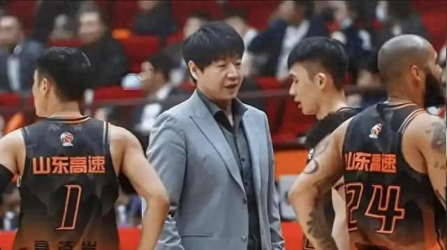山东男篮这盘棋，邱彪下了三年，该将军了