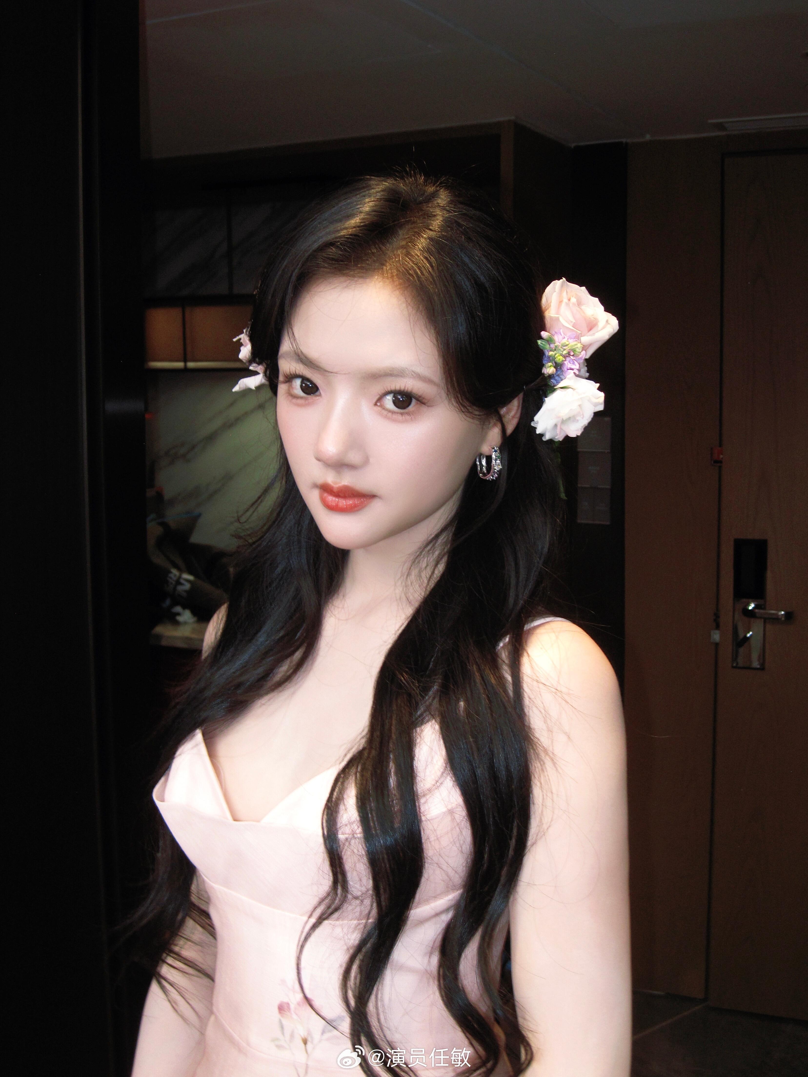 任敏漂亮到不敢认怎么此女越来越美了！！珍珠少女 完全是人生妆造！美出新高度