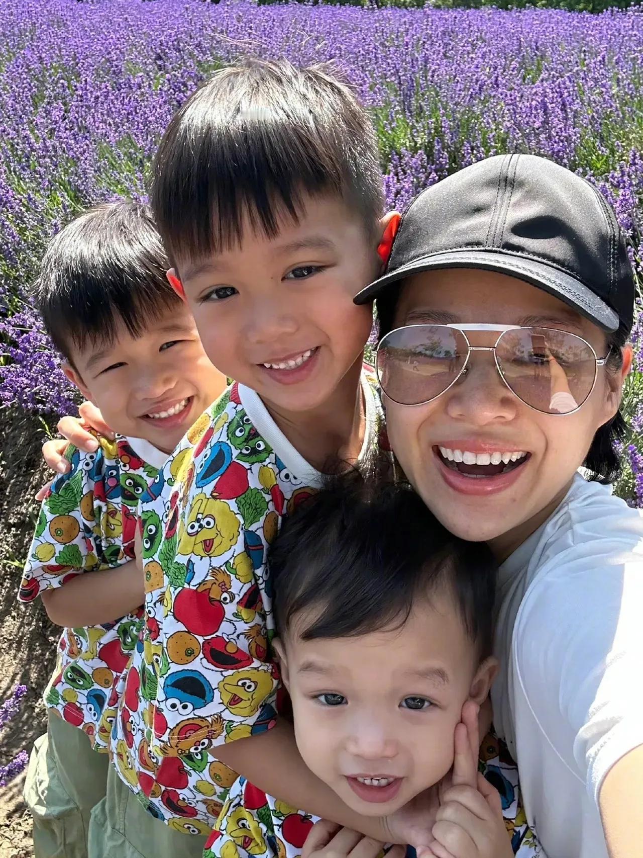 胡杏儿是我见过最会生孩子的女星了！

四年生三胎，胡杏儿真的好会生娃呀，最重要的
