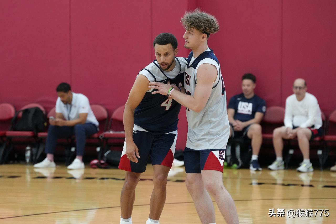 NBA每日播报！
名记：波杰姆斯基是马尔卡宁交易的关键 勇士不出他就得不到马卡
