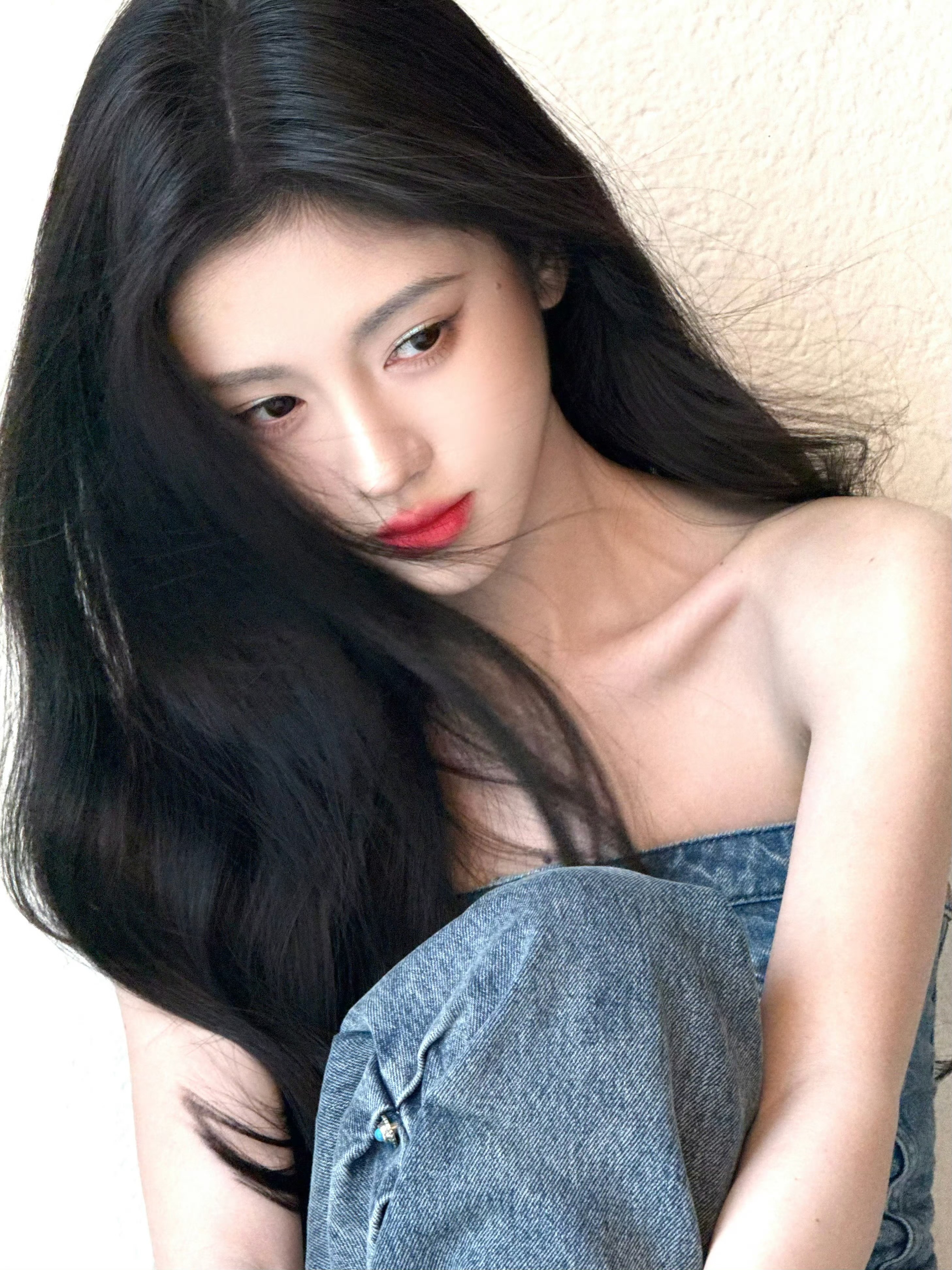 天哪美成这样！！感觉小鞠身上香香的🥺🤲🏻鞠婧祎 ​​​