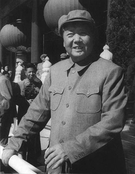 毛主席是一位很有人情味的领袖，一言一行都有着无穷的人格魅力。
黄有凤在长征时当过