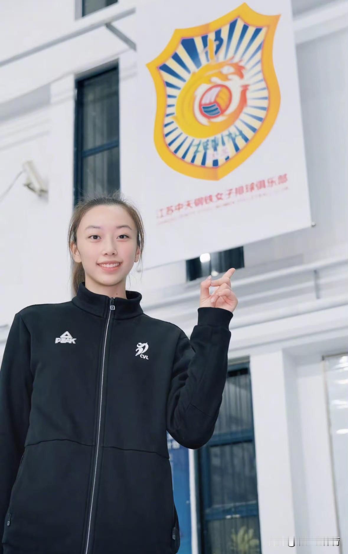 江苏女排赢得未来，全运会冠军江苏女排将成为新赛季最年轻的球队。随着孙燕官宣退役，