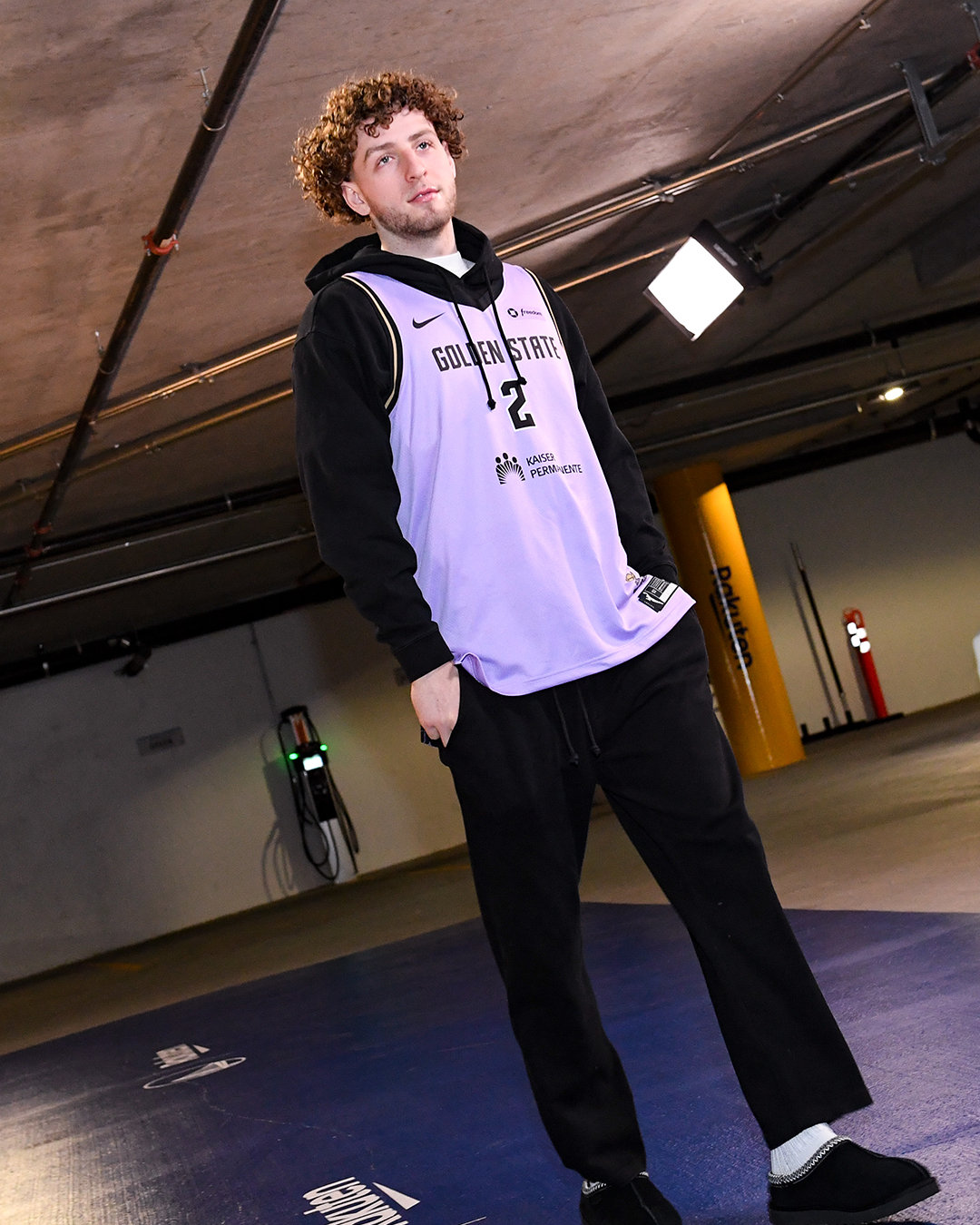 波奇姆斯基身穿新款瓦尔基里球衣🌟马刺vs勇士