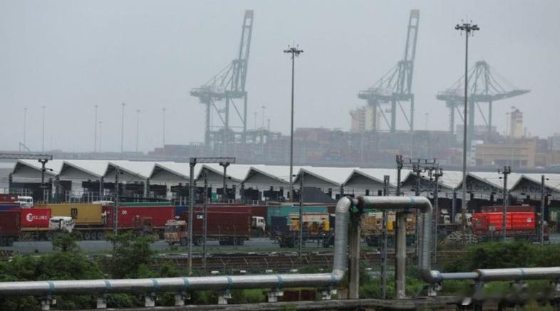 【印度以“历史性”姿态拥抱美国能源？孙玉良：在美施压下有限让渡】印度与美国签下液