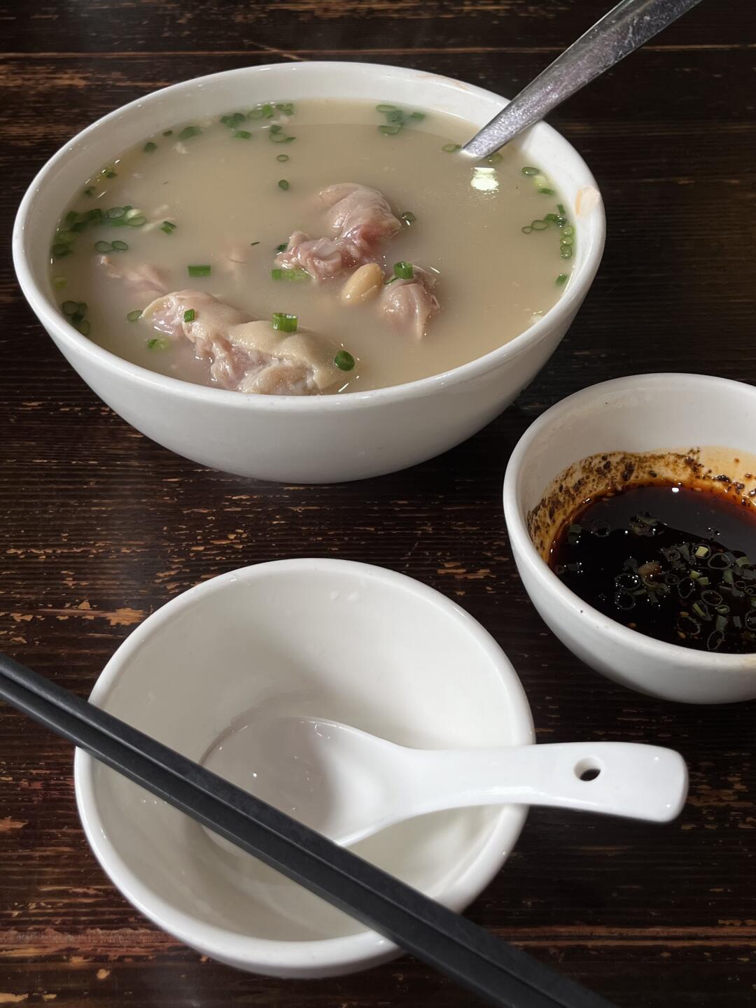 雪豆糯蹄花🫘
