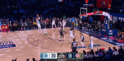 无解！文班亚马的跳投连阿杜都改不到！
在今天NBA全明星赛正赛世界队与美国条纹队