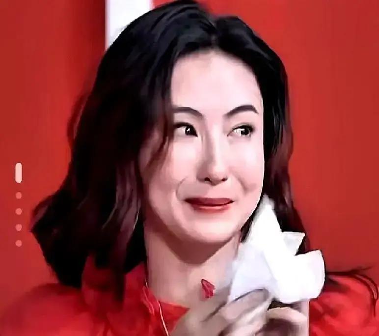 张柏芝录音炸锅：明星也逃不过“熟人收割”？
 
十分钟不到的录音，直接把张柏芝推