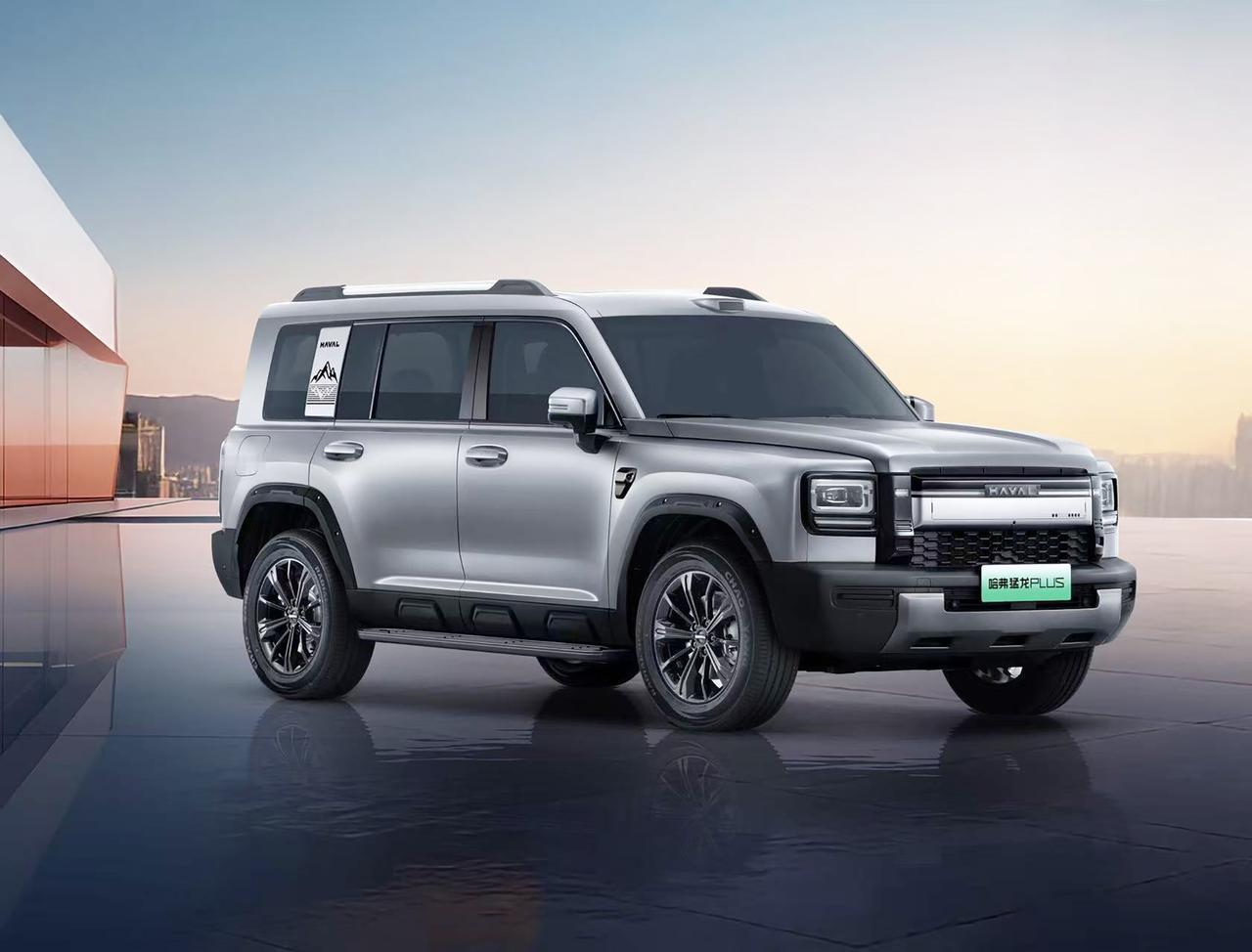 哈弗猛龙PLUS定妆照正式出炉，其磅礴大体量搭配纯粹方盒子造型，聚焦更长续航、更