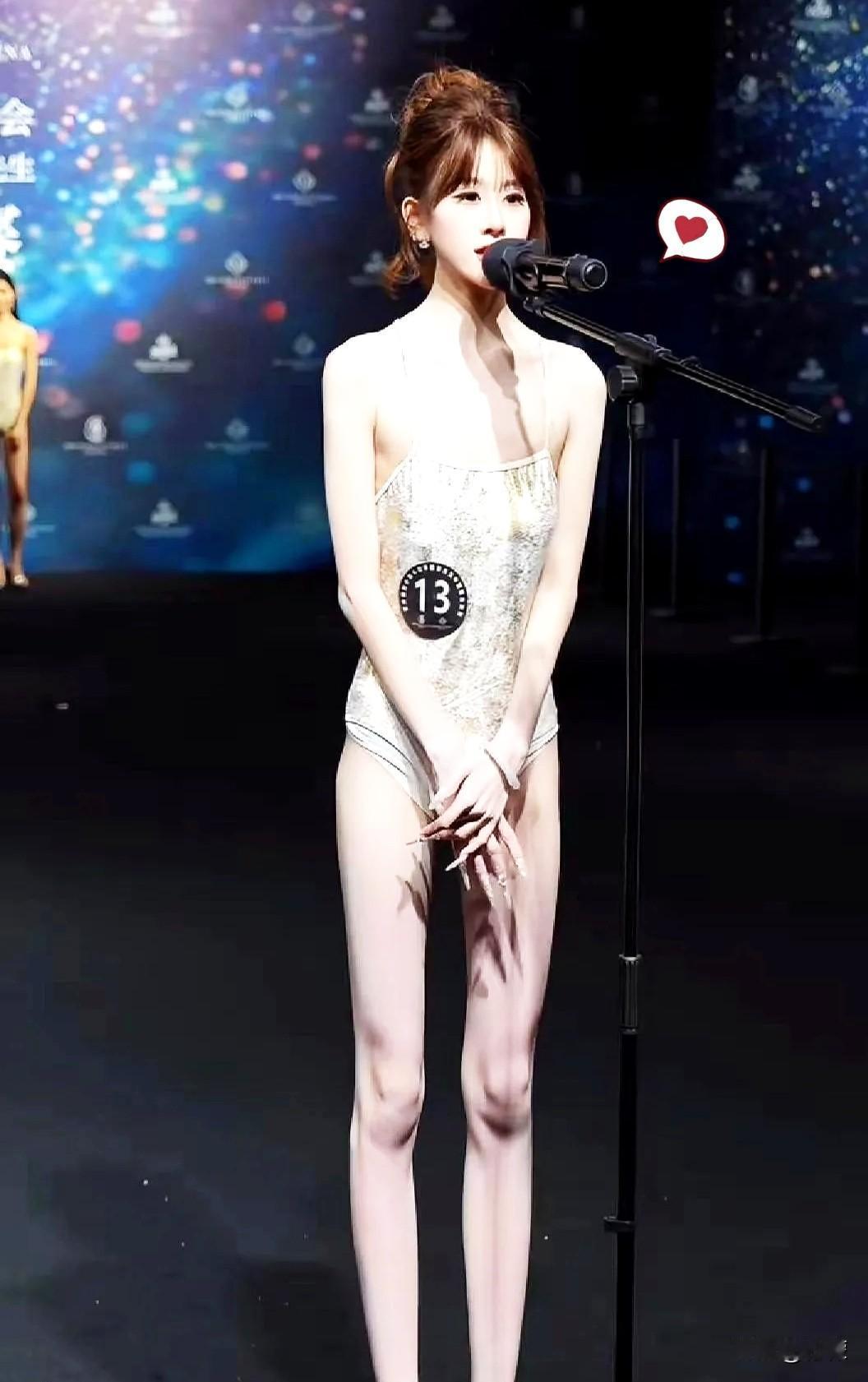 167厘米，38公斤。
你没看错，这不是病人档案，这是世界国际小姐中国亚军刘美铄