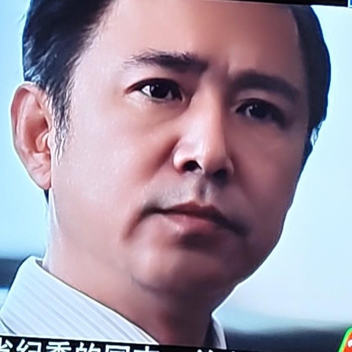 央视热播剧看《交锋》这段剧情的时候，后背直冒凉气。
台军情局和美中情局盯上谢逢时