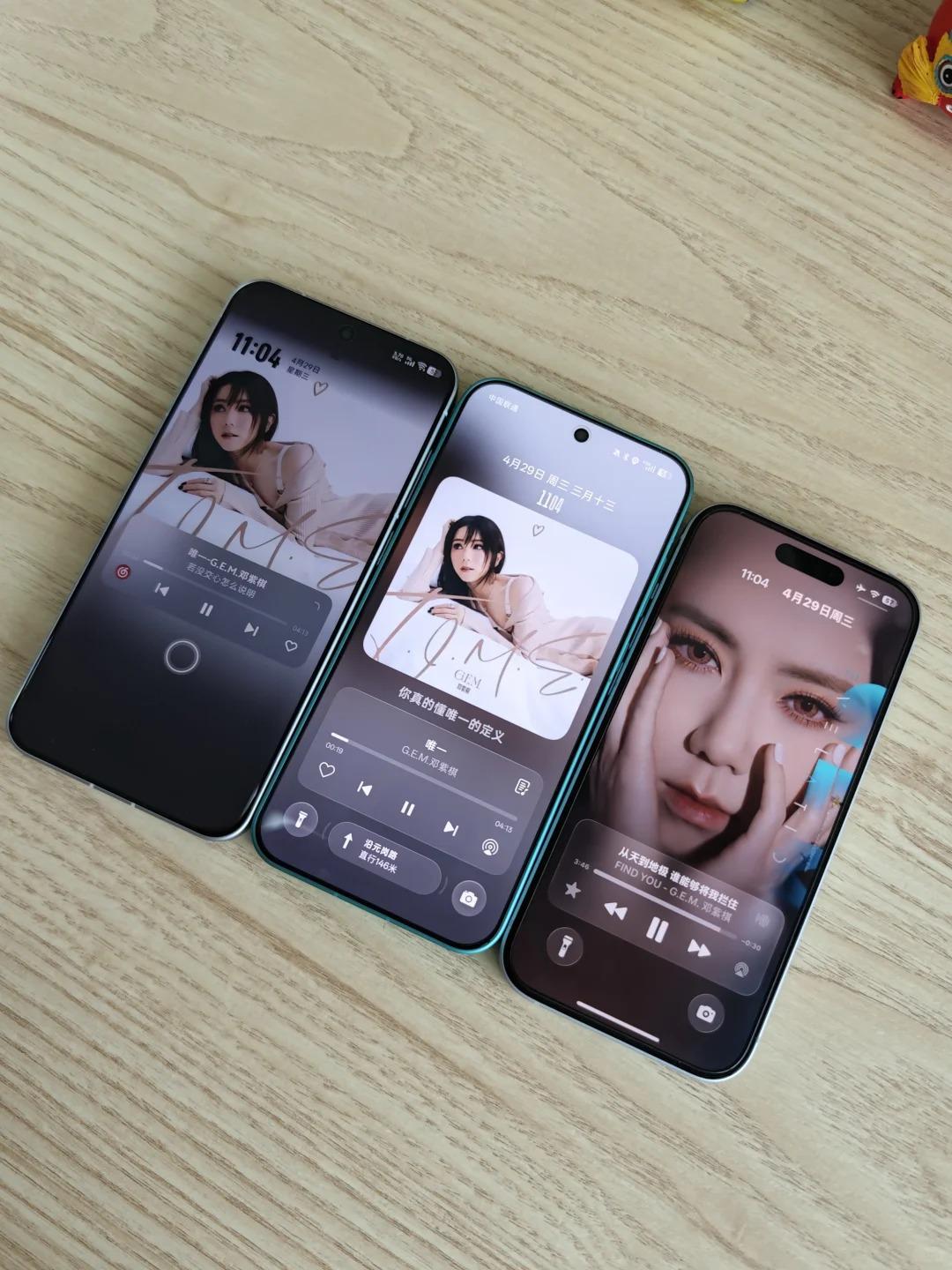 果子这个全屏音乐锁屏有时挺出戏的
vivo、OPPO、iPhone三家系统的音乐