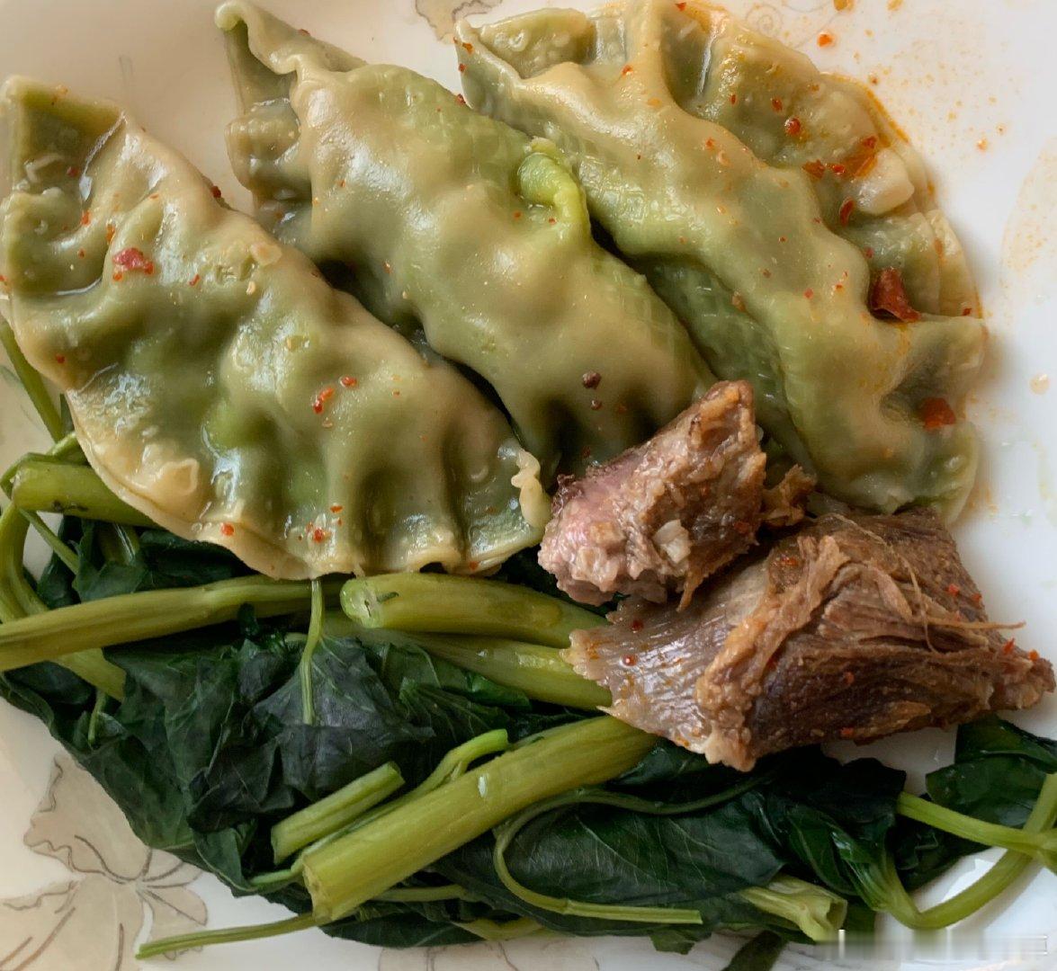 很绿的🥟看着就会瘦减肥短记 ​​​