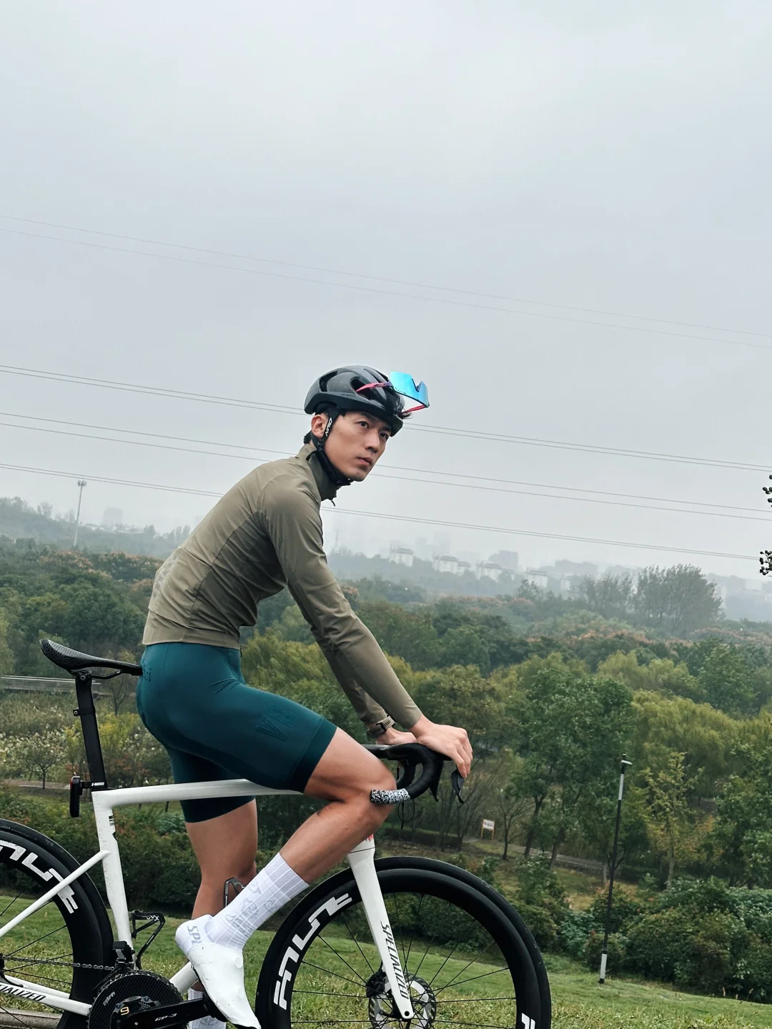 Rapha4000块的风衣夹克是什么感觉