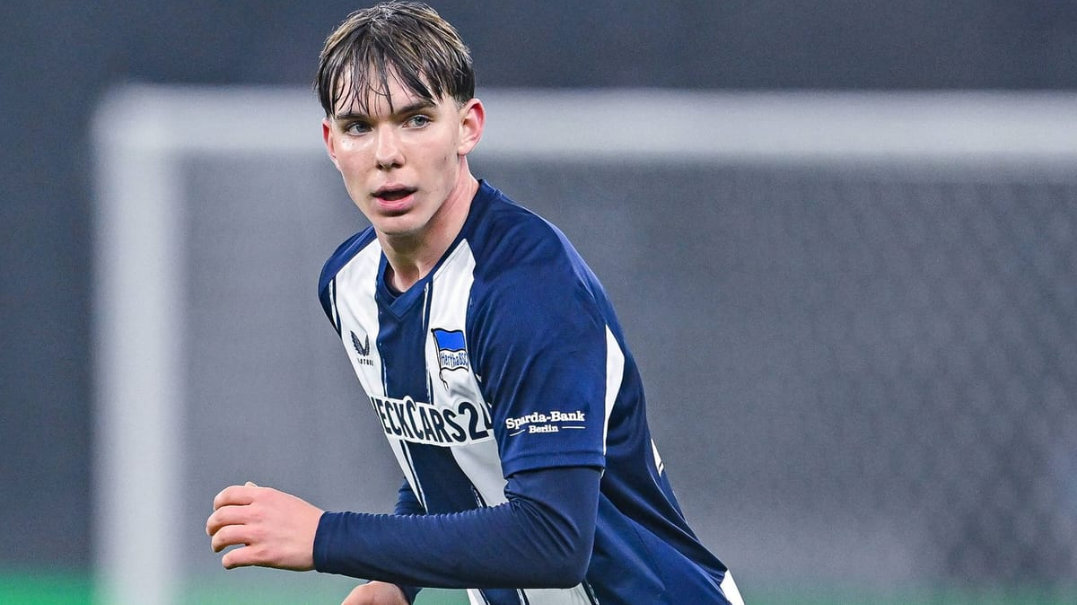 四家德甲俱乐部想要艾希霍恩：拜仁、多特、莱比锡和勒沃库森。曼城表现出了具体的兴趣