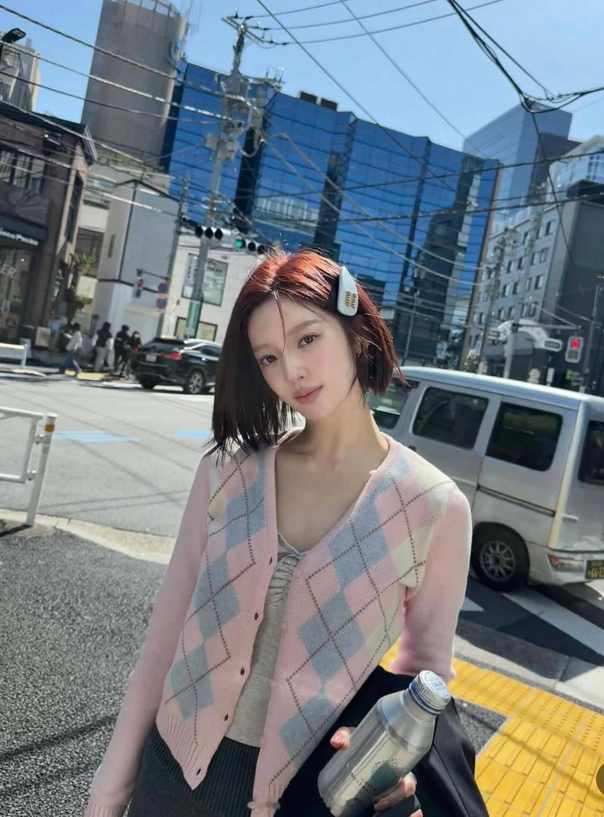 洪智允 洪智允 日本旅行📷pose ​​​