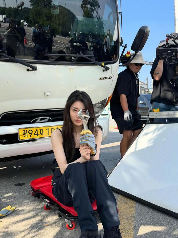裴秀智是搞笑女实锤了[允悲] ​​​