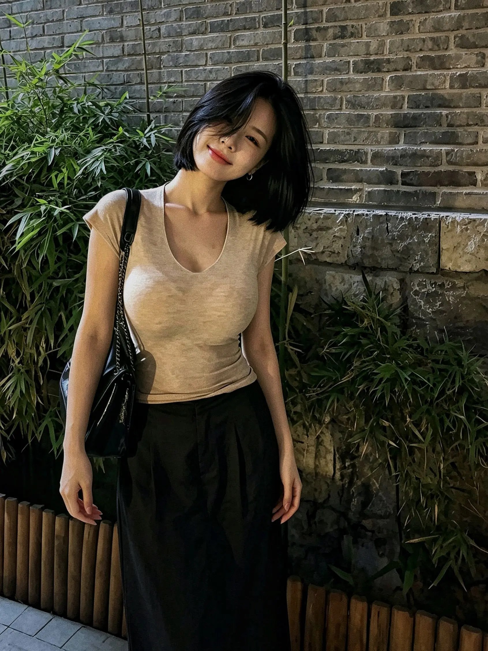 所有情绪都要靠自己消化，没关系，我会救自己千千万万次。