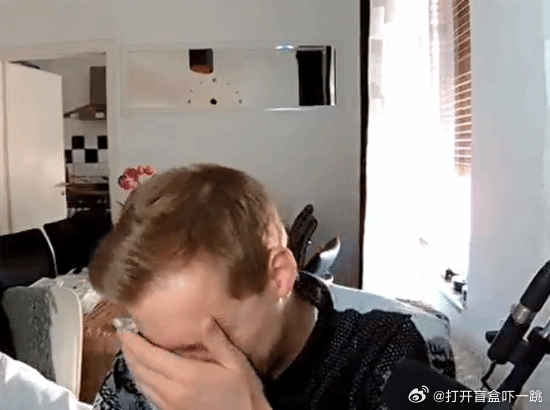 独立游戏开发者Cakez历时四年全职开发塔防游戏《Tangy TD》，期间几乎没