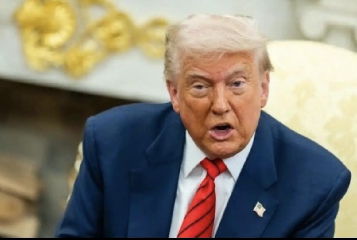 特朗普肠子都悔青了！
不是因为这次他没来阅兵，也不是因为我们没邀请，而是因为，他
