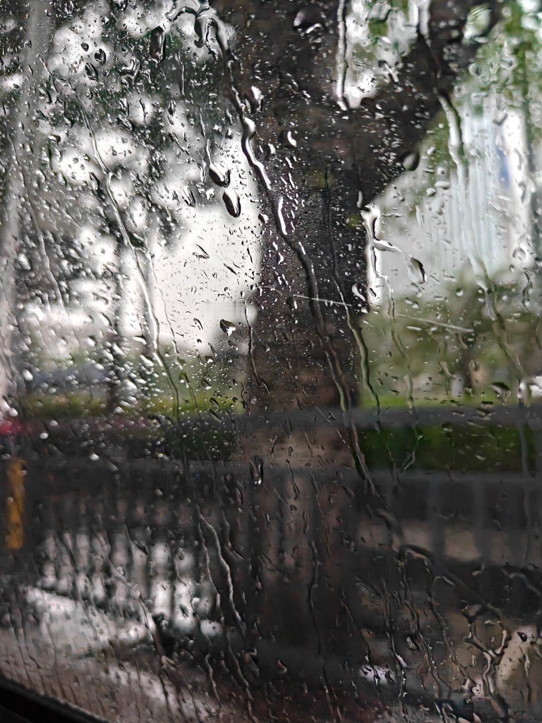 广州的雨真是说下就下