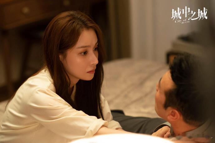 隆妮三年三部央妈剧 谁能不被隆妮的演技征服？三年三部央视剧，从温柔医生到飒爽特工