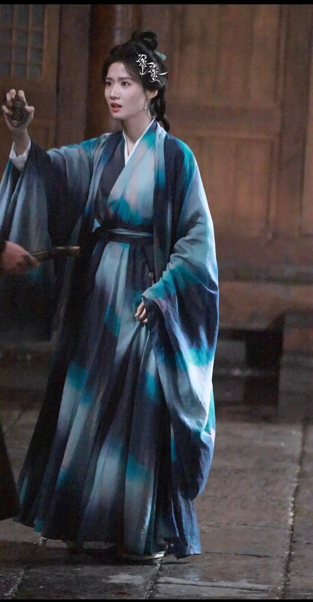 卢昱晓这个体态还有救吗 