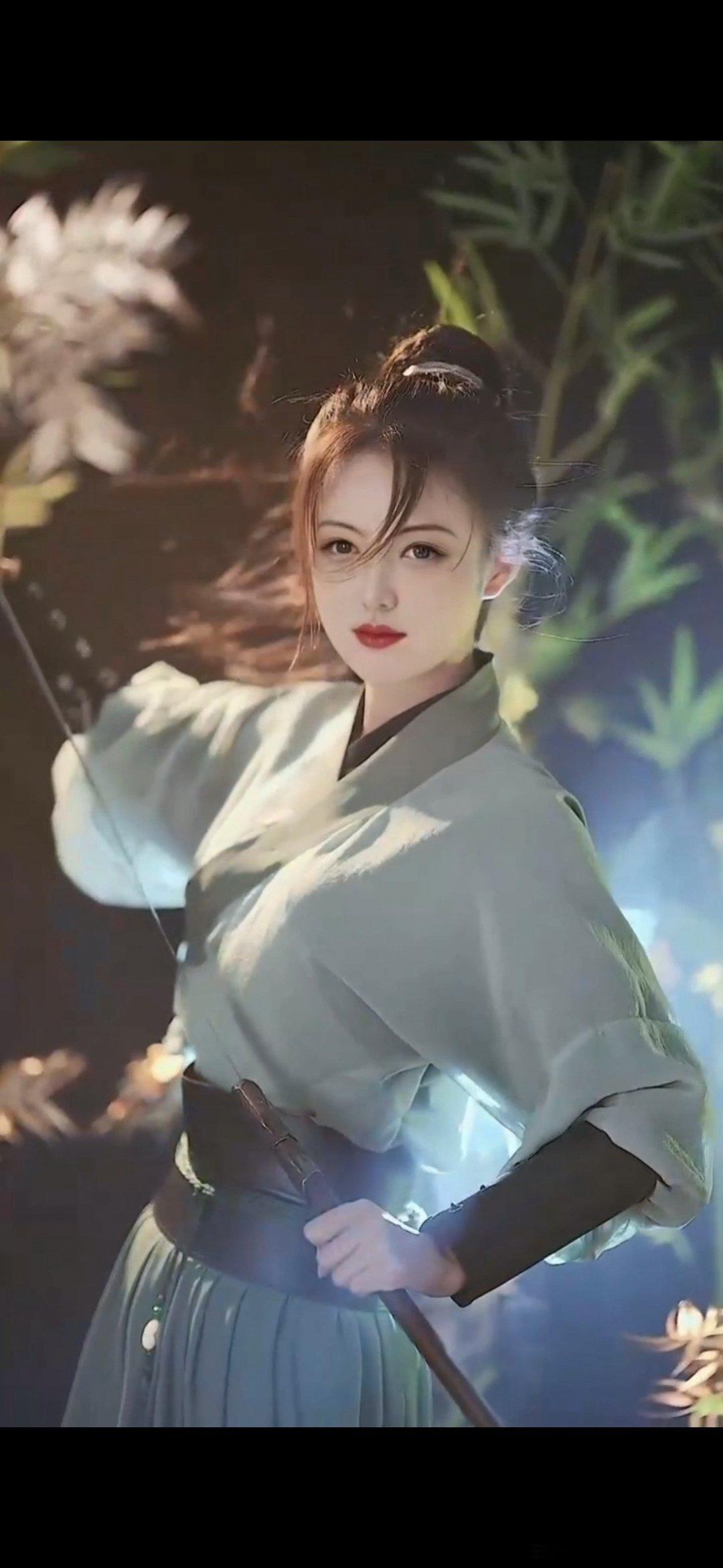 #情感#                     《无题》侠骨柔情不自禁，况逢寒