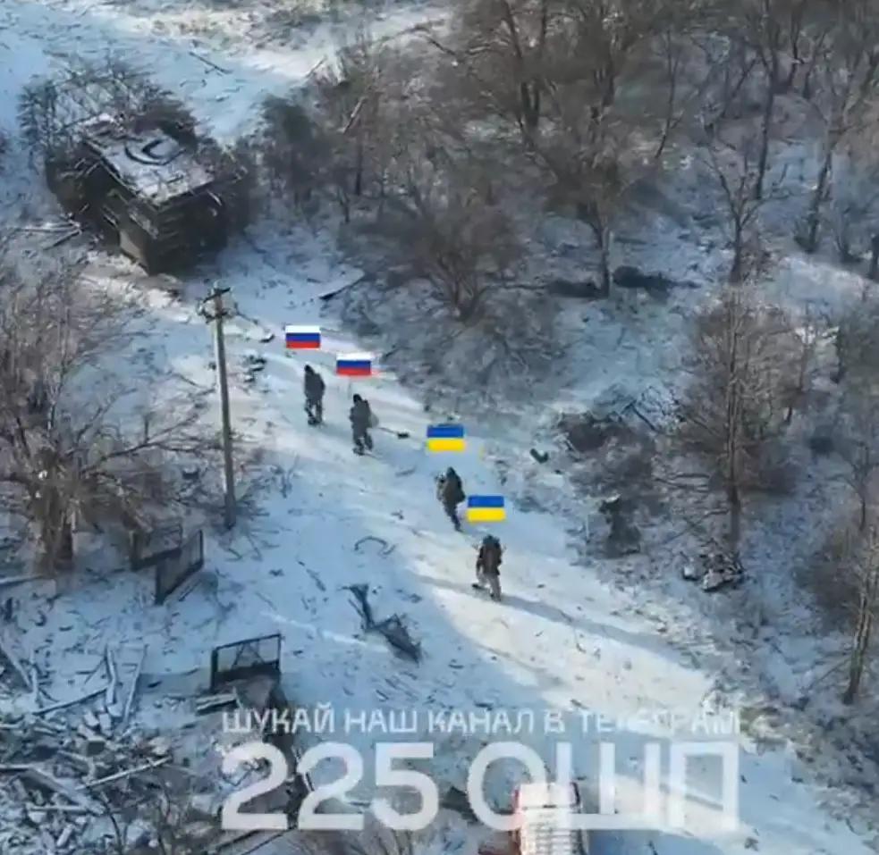 俄乌战争出现了戏剧的一幕，俄罗斯替乌克兰宣传战果？
          近日，乌