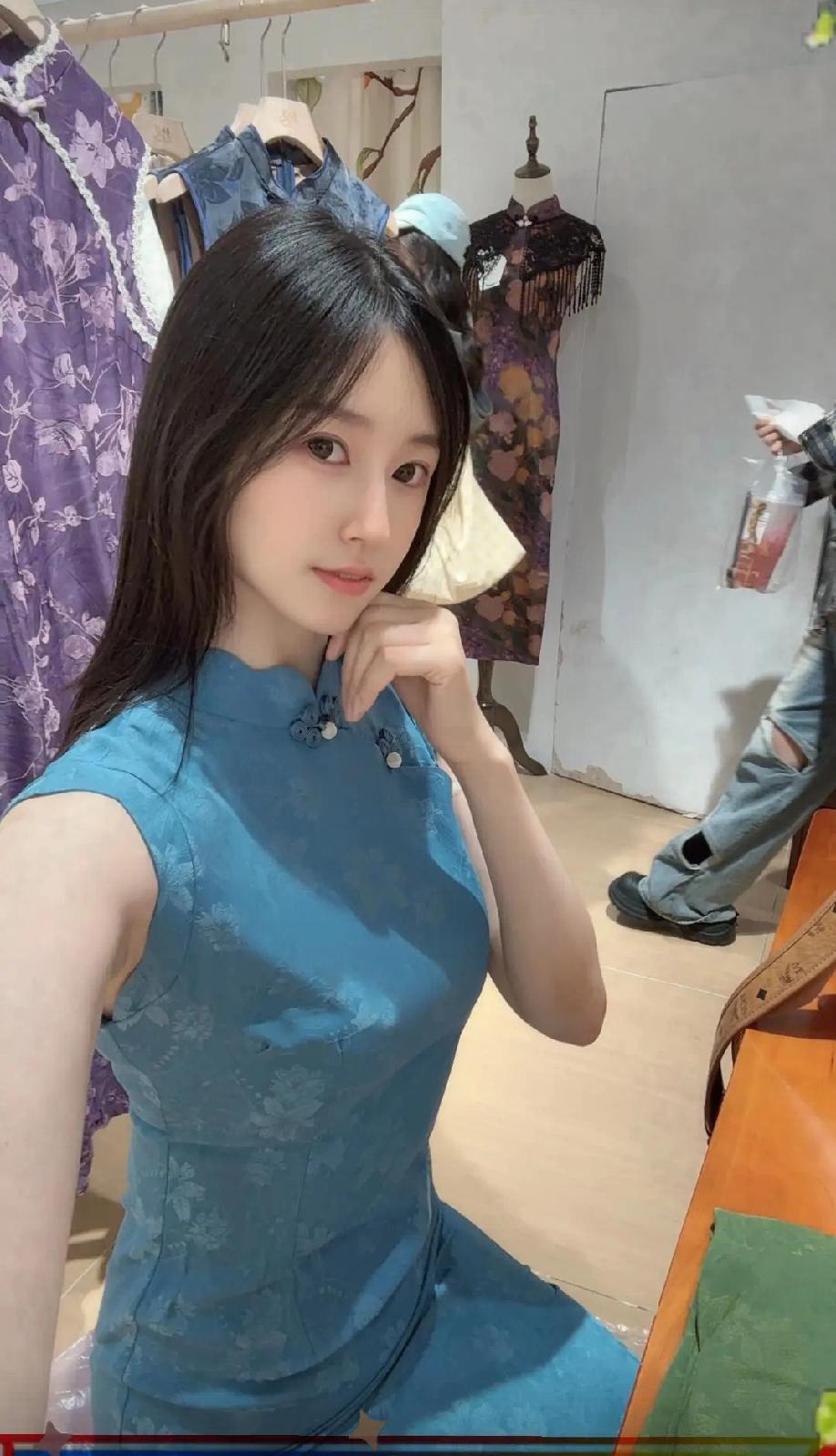 什么样的女人最令人着迷？绝不是只靠脸和身材。
有些女人不算惊艳，却让人越处越爱。