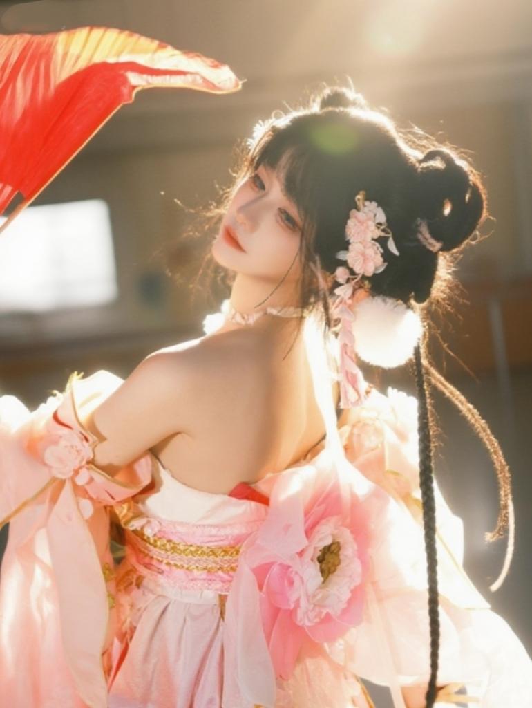 你知道我会伤心，你只是不在乎我疼不疼……这支舞我以后不跳了