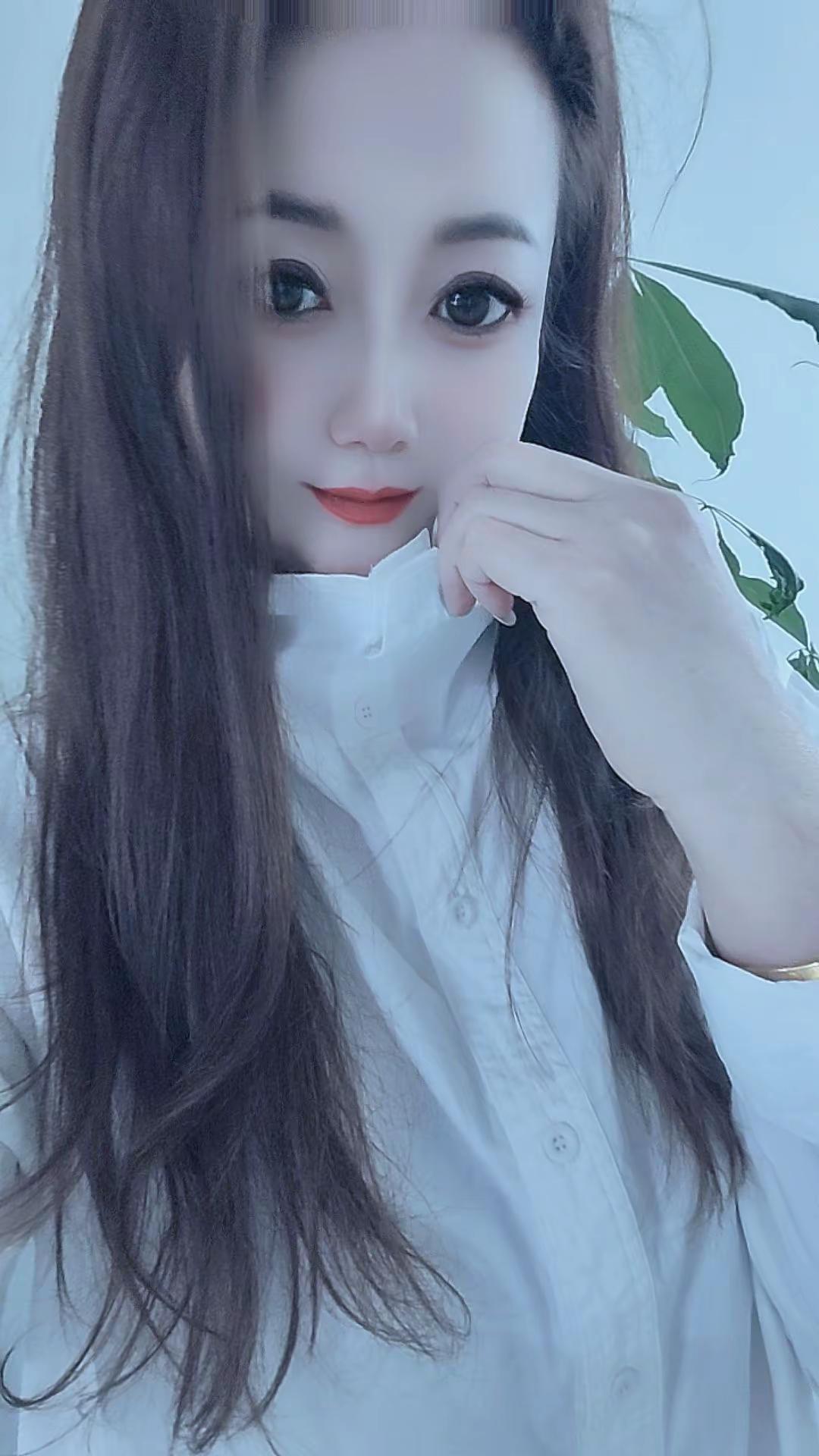 做个很哇塞的小姐姐