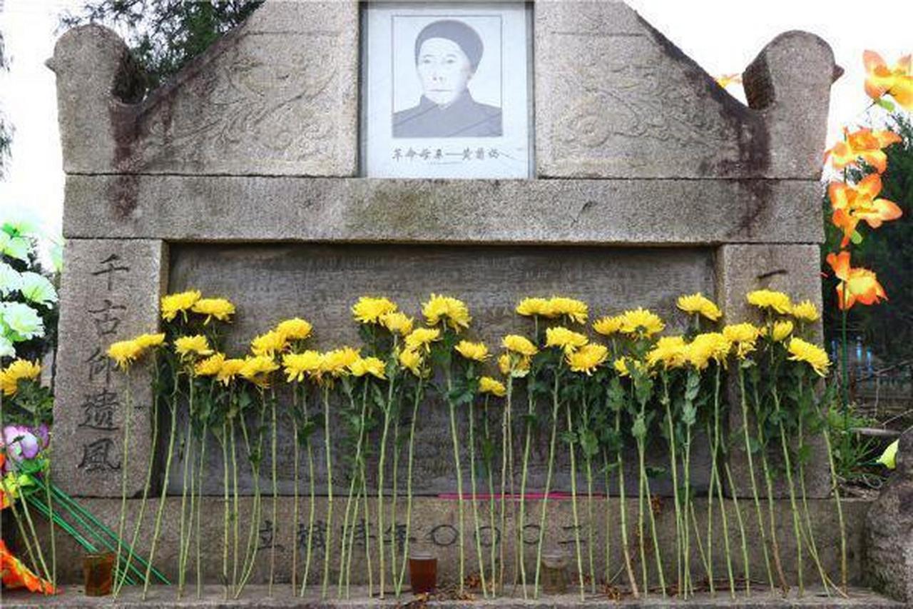 1933年，毛主席险些就“危在旦夕”了，敌人已经堵到了门口，命悬一线。这时候，一